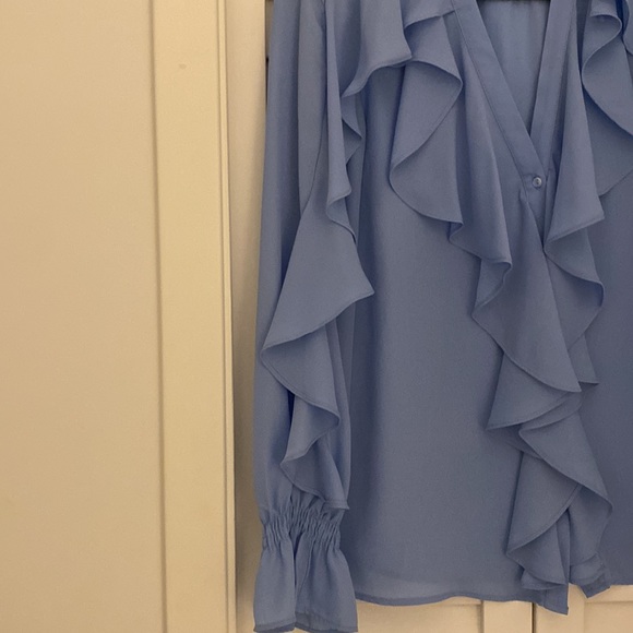 Zara ruffle blouse - Picture 3 of 4
